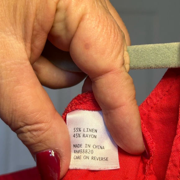 Linen blend sleeveless tunic with embroidery - Picture 4 of 4